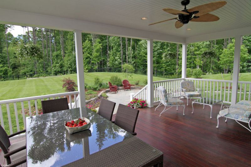 Deck Renovation in Seattle, WA